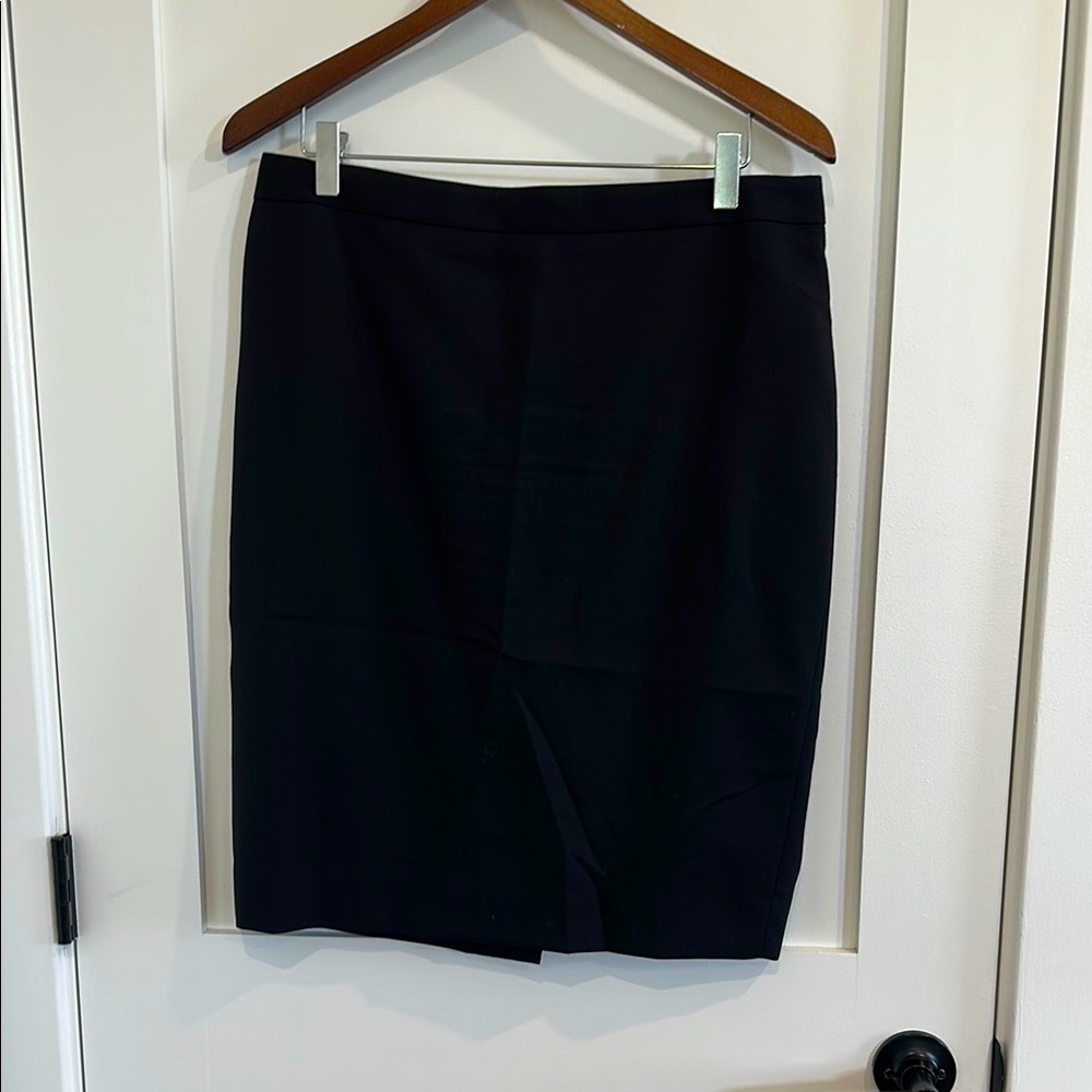 J. Crew Black Pencil Skirt Knee-Length Workwear